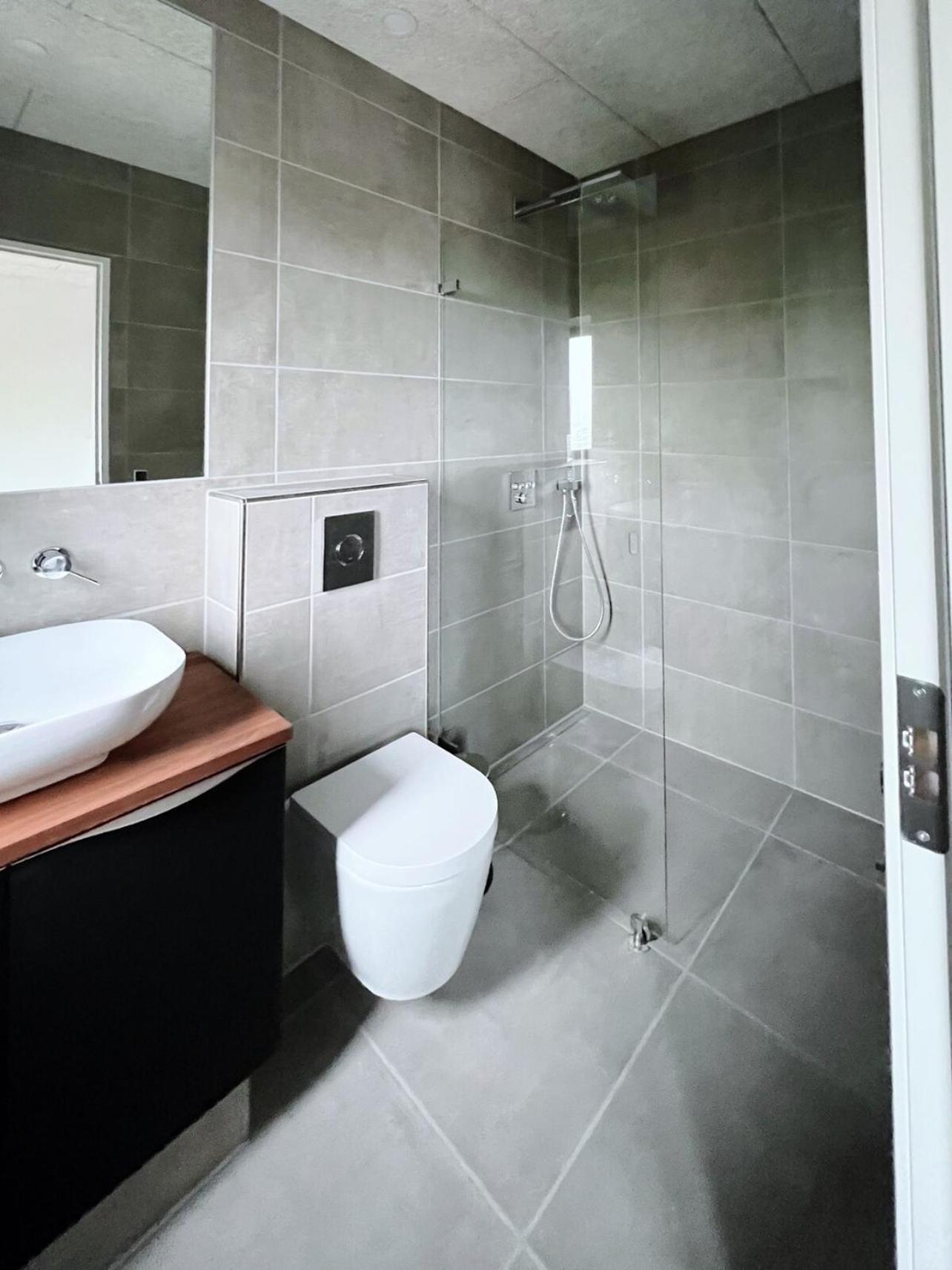 Stunning Ocean View Penthouse Apartment Oravik エクステリア 写真
