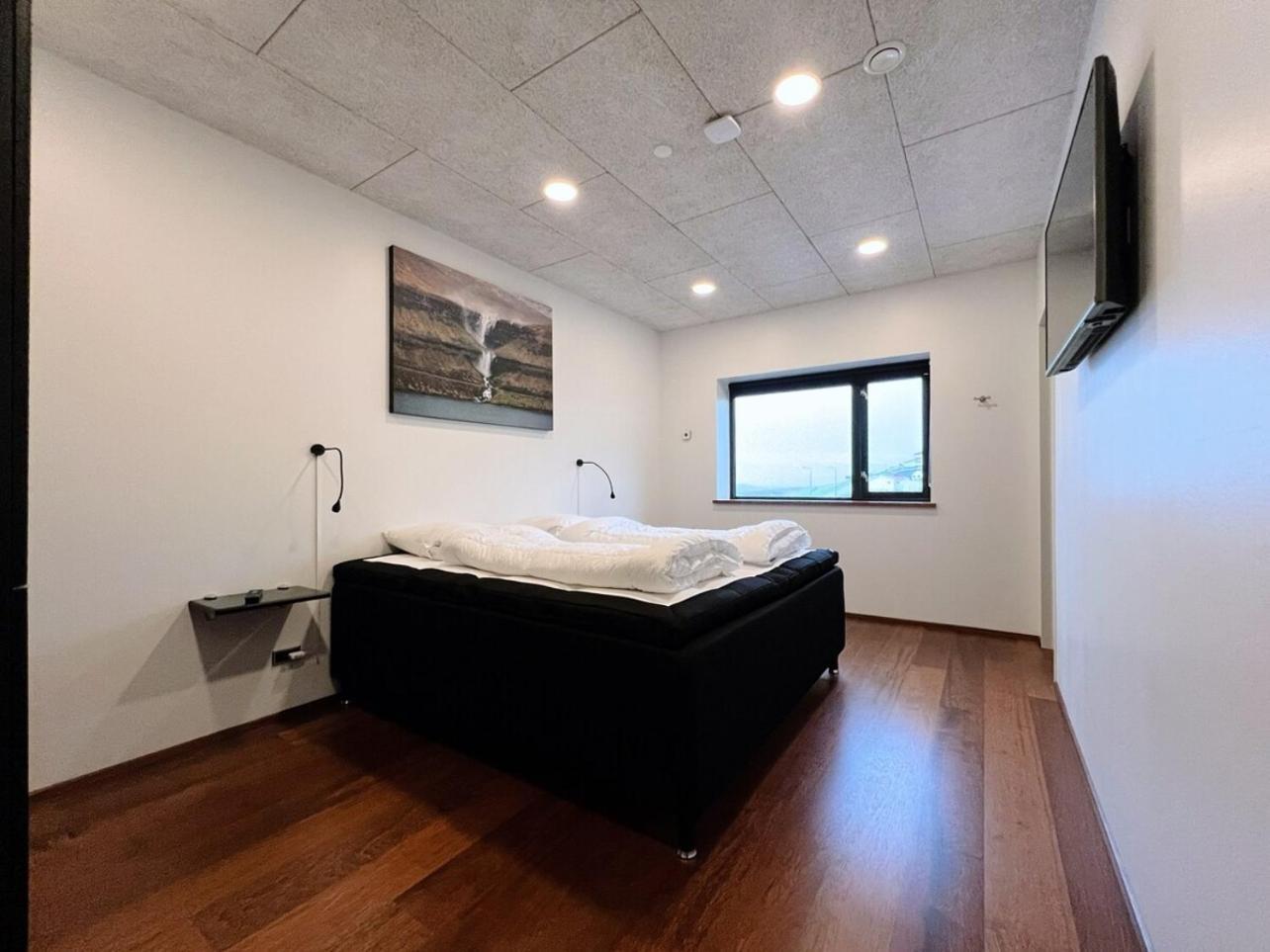 Stunning Ocean View Penthouse Apartment Oravik エクステリア 写真